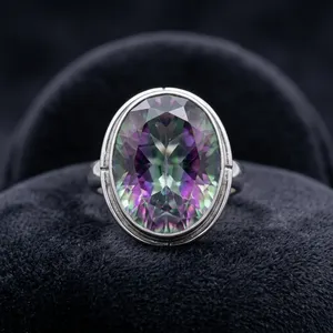 Bague élégante pour femme en argent sterling 925 avec topaze mystique taille ovale, bijou de cocktail en pierres précieuses colorées - Product Image 4