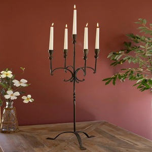 Candélabre élégant en fer à cinq bras, support de bougies en métal de qualité supérieure pour la décoration de la maison, table à manger, mariage, à prix raisonnable - Product Image 1