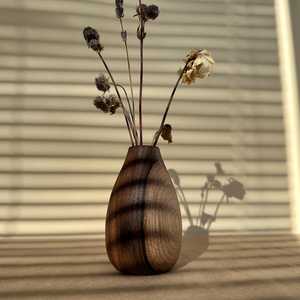 Vase en bois massif fait main de qualité supérieure avec grain de bois naturel, design moderne pour la décoration de mariage, utilisation sur table et décoration intérieure - Product Image 3