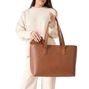 Sac fourre-tout tactique en cuir véritable pour homme ELYSIAN INDUSTRIES, marron uni, fermeture éclair, capacité 20-30L, poignée souple - Product Image 6