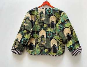 Chaqueta Bomber de Algodón Acolchada con Diseño Floral Kantha, Reversible, Ecológica, Transpirable, Corta para Invierno - Product Image 6