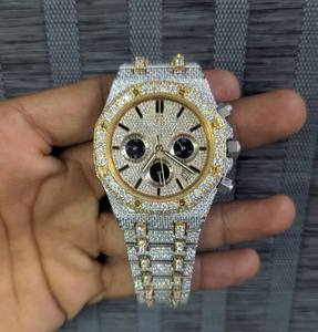 นาฬิกาเพชรทรงกลมแบบกำหนดเอง สไตล์ฮิปฮอป ตัวเรือนสแตนเลส ดีไซน์หรูหรา น่าดึงดูดใจ ประดับเพชร VVS มอยส์ซาไนต์ เครื่องจักรกล รุ่นลิมิเต็ด เหมาะสำหรับเป็นของขวัญ - Product Image 1