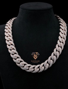 Cadena Cubana de Diamantes Moissanite de Alta Calidad, Collar de Plata de Ley 925 para Hombre y Mujer, Disponible como Regalo a un Precio Razonable - Product Image 3