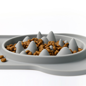 Comedero Elevado para Perros, Tazón de Agua de Alimentación Lenta, Base Antideslizante de Silicona, Acero Inoxidable, Tamaño Regular - Product Image 3