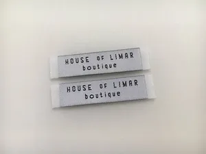 ป้ายผ้าฝ้ายทอทรงสี่เหลี่ยมผืนผ้าของ House of Limar พิมพ์ด้านเดียว พับได้ ซักได้ ขอบตัดด้วยเลเซอร์ สำหรับรองเท้าแบรนด์บูติก - Product Image 1