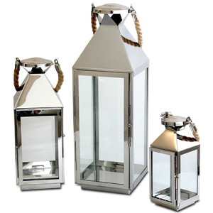 Lanternes décoratives pour la maison et le jardin en acier inoxydable et verre, lanternes en métal poli argenté durables - Product Image 1
