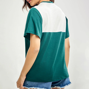 เสื้อยืดโอเวอร์ไซส์ผู้หญิง MOQ ต่ำ ทรงหลวม ผ้าฝ้าย 100% ระบายอากาศดี สไตล์สตรีทแวร์สำหรับฤดูร้อน สีพื้น ย้อมสีเรียบๆ รับสกรีนโลโก้ คุณภาพสูง - Product Image 4