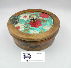 High Quality Serving <b>Bowl</b> <b>With</b> <b>Lid</b> Made of Natural Wood Like Mango or Acacia <b>with</b> Natural Colour or Shades By FWE - Product Image 4