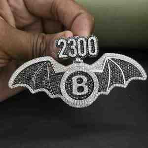 Colgante Personalizado de Batman con Incrustaciones de Diamantes, 2300 Bail, Número Personalizado, Acero Inoxidable, Moissanita, Chapado en Platino, 6.40 CT, Joyas DOPE, Regalo - Product Image 4