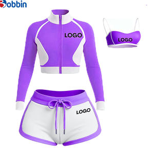 Ensemble 3 pièces tendance pour femme : survêtement streetwear personnalisé avec veste et short contrastants – Nouvelle collection été très prisée - Product Image 6