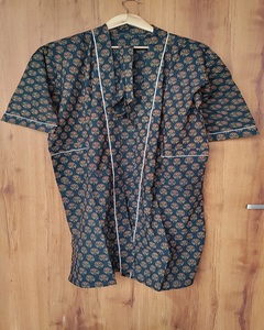 Hermoso Kimono Estampado de Algodón con Estampado Floral Hecho a Mano, Ropa de Dormir Transpirable de Manga Larga, Tallas Disponibles - Product Image 2