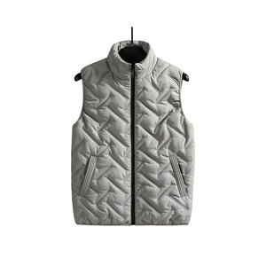 Chaleco acolchado sin mangas para hombre, elegante y cálido, disponible en todas las tallas y colores. - Product Image 2