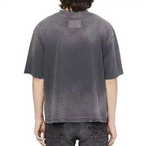 เสื้อยืดทรงบ็อกซี่ผู้ชายสไตล์วินเทจสีซีดจางแบบฟอกกรด เสื้อยืดโอเวอร์ไซส์แบบครอปสั่งทำพิเศษสำหรับผู้ชาย - Product Image 6