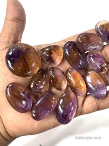 อเมทรินควอตซ์ธรรมชาติ พลอยหลวมทรงคาโบชอง รูปทรงและขนาดคละกัน ประมาณ 20 ถึง 30 มม. - Product Image 2