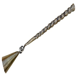 Éteignoir à bougie en métal forgé à la main - Extincteur à bougie artisanal en fer forgé avec un look classique et une finition dorée antique - Product Image 4