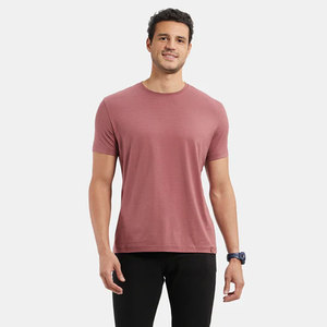T-shirt structuré texturé slim fit pour homme - Product Image 4