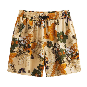 กางเกงขาสั้นผู้ชายระบายอากาศได้ดี ผลิตจากโพลีเอสเตอร์ 100% ผ้าตาข่าย เอวยางยืด พิมพ์ลายกราฟิกแบบซับลิเมชั่น กางเกงขาสั้นผู้ชายสุดเท่สำหรับใส่เดินเล่น - Product Image 1