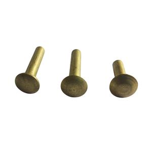 Remaches de latón de excelente calidad para aplicaciones de fabricación industrial y comercial disponibles para la venta - Product Image 1