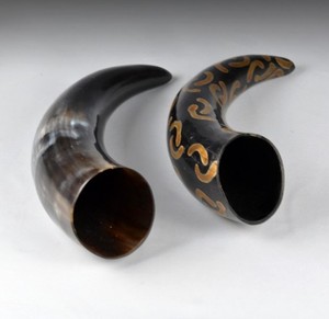 Vaso de Cuerno de Buey Fino, Hecho a Mano, Elegante, Duradero, Único, Tradicional, Escandinavo, Vikingo, Coleccionable - Product Image 4