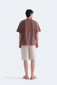 Camiseta Casual Ajustada de Poliéster/Algodón con Estampado de Leopardo - Product Image 4