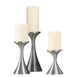 Portavelas decorativo de metal para decoración del hogar, acabado plateado, de aluminio fundido, hecho a mano y personalizado. - Product Image 5