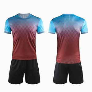 Hot Selling Oem Soccer Jersey Sets for Men Kids Quick Dry Football Team Training Breathable Men <b>Boys</b> Football Sports Uniforms - Product Image 6
