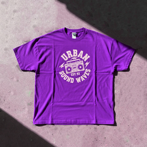 Camiseta de Hombre con Logo Personalizado, 300GSM, Estilo Urbano, Corte Cuadrado, Top Corto, Estampado Gráfico, 100% Algodón, Ajuste Holgado - Product Image 2