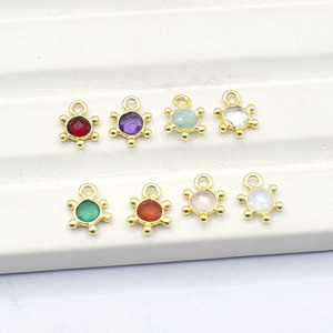 Colgante de Sol de Aguamarina |   Amuleto Redondo con Piedra Chapado en Oro |   Pequeño Dije de Joyería con Diseño de Estrella para Pendientes, Collares y Manualidades - Product Image 5