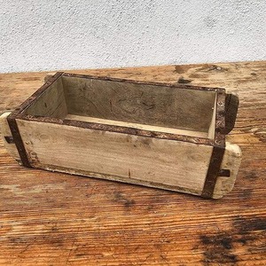 Boîte de rangement et jardinière en bois de manguier éco-responsable au design moderne, fabriquées à la main avec technique de polissage, idéales pour les cadeaux d'affaires - Product Image 5