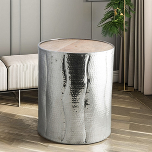 Table d'appoint en aluminium martelé avec dessus en bois - Product Image 1