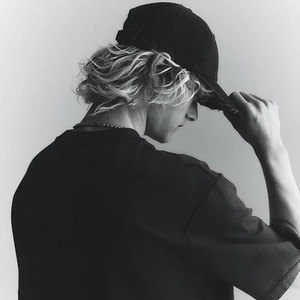 Nouveaux t-shirts surdimensionnés pour hommes, manches régulières, haute qualité, écologiques, séchage rapide, 100% coton, service OEM personnalisé - Product Image 3