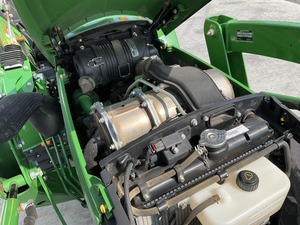 Tractor de Ruedas John Deere 4052M de Primera Calidad, Automático, 42HP, 4WD, con Bomba, Motor, Caja de Cambios, Multifuncional para Uso Agrícola - Product Image 4