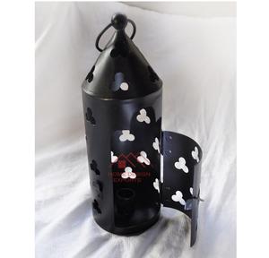 Lanterne à bougie marocaine en métal émaillé noir, faite à la main, porte-bougie hurricane - Product Image 1