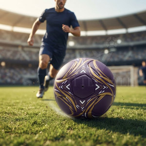Balón de Fútbol Moderno con Unión Térmica, Ligero, Cómodo, Duradero, Superficie Lisa, Impresión de Logotipo Personalizado para Entrenamiento y Práctica - Product Image 3