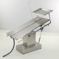 Table d'opération électrique réglable en acier inoxydable en forme de V pour hôpital vétérinaire, table chirurgicale pour examen et opération des animaux de compagnie