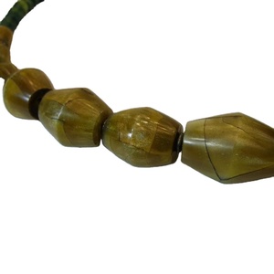 สร้อยคอแฟชั่นของผู้หญิงทำจากเรซิ่นทำมือโซ่ลูกปัดขัดเงาพร้อมไข่มุก - Product Image 1