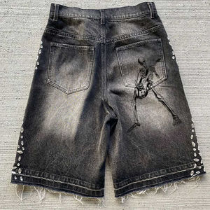 Shorts en jean déchiré à taille haute avec strass et franges pour femme et homme – Collection été - Product Image 4