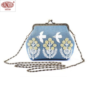 Portefeuille portable élégant brodé à la main pour occasions formelles, style vintage, vente en gros - Product Image 3