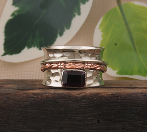 Bague de luxe classique en grenat rouge, argent sterling 925, bande carrée faite à la main pour femme, bijoux de mode pour fête et mariage - Product Image 5