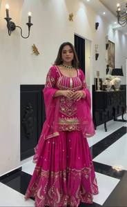 Ensemble Salwar Kameez brodé long en tissu floral rose pour femmes, tenue ethnique traditionnelle en 3 pièces pour mariage et fête - Product Image 2