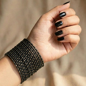 <b>Black</b> doted metal Bangles Set With Gold Dots Classic Style Unisex Jewelry Bracelets - Product Image 4