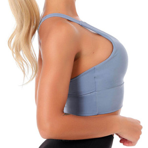 Sujetador deportivo de spandex sin costuras de alto soporte para mujer, diseño sexy con tirantes dobles delgados, ideal para fitness, yoga y gimnasio. - Product Image 6