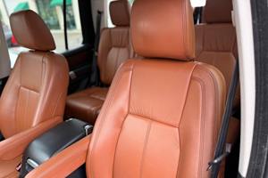 Land Rover L-R-4 Landmark Edition 2016 - Product Image 5