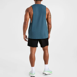 Nueva llegada, camiseta sin mangas de alta calidad al por mayor con logotipo personalizado para hombre, de corte holgado, tela ligera, costuras con borde sin rematar y aberturas de brazo caídas. - Product Image 2