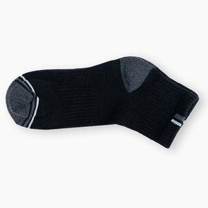 Wholesale Premium Custom Sports <b>Socks</b> Breathable Cotton Crew <b>Socks</b> <b>Moisture</b> Sicking Soft Stretch Comfortable Winter <b>Socks</b> - Product Image 5