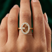 Anillo con Inicial de Diamante en Forma de O para Mujer |   Anillo de Oro Personalizado con Letra del Alfabeto en 9K, 10K, 14K y 18K |   Monograma Minimalista de Trabajo Manual con Diseño Abierto y Piedras Cultivadas en Laboratorio
