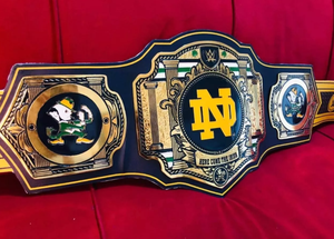 Ceinture de champion Notre Dame Fighting Irish Taille adulte, modèle Legacy, en alliage de zinc de qualité supérieure, 2mm/4mm, taille haute - Product Image 3