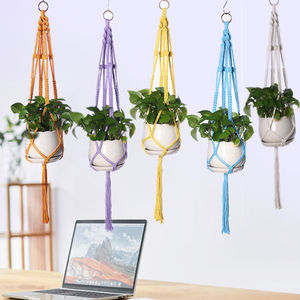 Colgador de plantas de macramé con cesta tejida amarilla, estilo bohemio, maceta colgante para interiores, decoración para sala de estar y hogar - Product Image 1