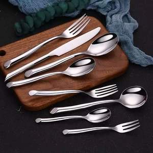Ensemble de couverts en acier inoxydable pour restaurant |   Couverts à bords lisses pour cuisines professionnelles à fort volume de production - Product Image 3