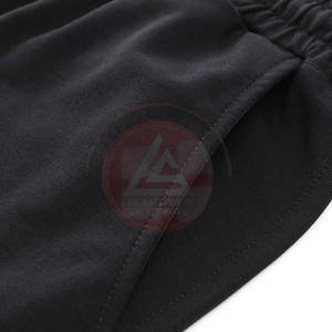 Ensemble de shorts décontractés pour hommes respirants fabriqués au Pakistan, couleur unie, logo imprimé personnalisé, tissu 100% coton - Product Image 4